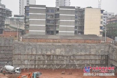 有名钢结构建筑（钢结构建筑在施工过程中需要注意什么安全问题？）
