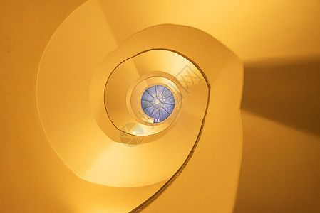 螺旋楼梯的制作 建筑方案设计 第4张 螺旋楼梯的制作 建筑方案设计 第4张