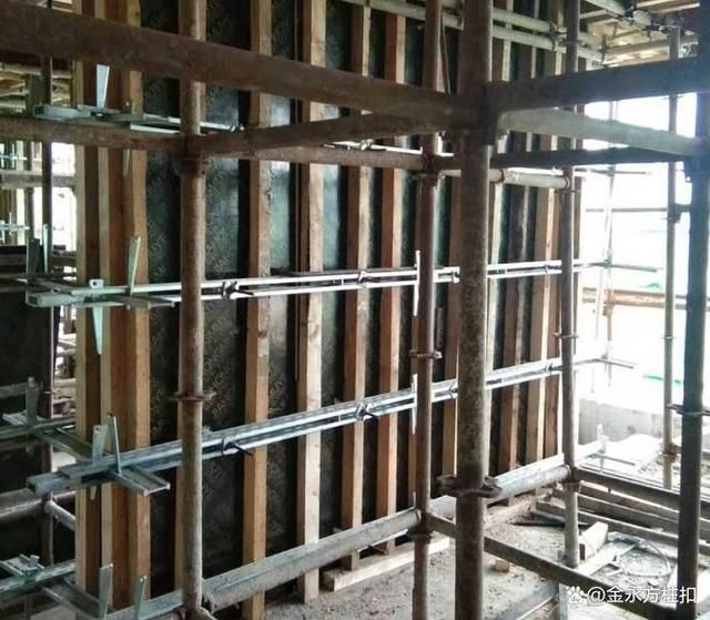 钢结构加固房梁施工方案 钢结构跳台设计 第4张 钢结构加固房梁施工方案 钢结构跳台设计 第4张