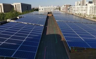 屋顶加光伏板安全吗 钢结构钢结构停车场设计 第2张 屋顶加光伏板安全吗 钢结构钢结构停车场设计 第2张