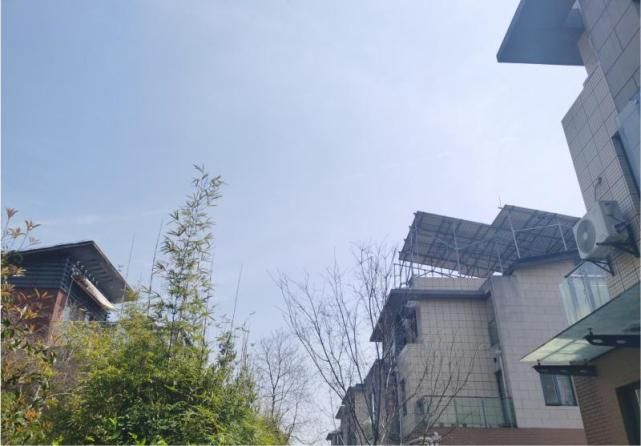 屋顶加光伏板安全吗 钢结构钢结构停车场设计 第4张 屋顶加光伏板安全吗 钢结构钢结构停车场设计 第4张