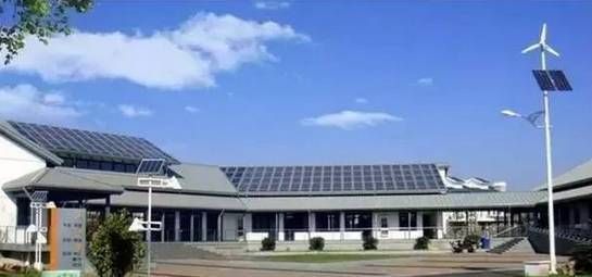 光伏屋顶施工照片(光伏屋顶支架安装技巧,光伏系统效率提升方法) 装饰工装施工 第4张 光伏屋顶施工照片(光伏屋顶支架安装技巧,光伏系统效率提升方法) 装饰工装施工 第4张