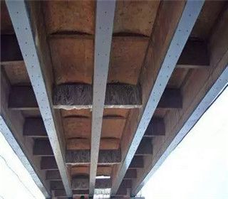 钢梁加固方法有哪些种类(常见的粘钢加固施工方案) 钢结构跳台设计 第4张 钢梁加固方法有哪些种类(常见的粘钢加固施工方案) 钢结构跳台设计 第4张