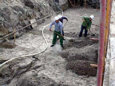 地基加固处理的方法归纳为七个字挖填换夯压（地基加固处理方法）
