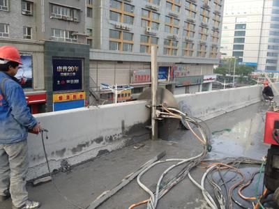 屋面拆除多少钱一平方(屋面拆除价格) 结构地下室施工 第3张 屋面拆除多少钱一平方(屋面拆除价格) 结构地下室施工 第3张