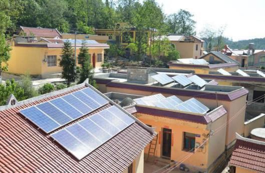 屋顶加光伏板如何报建安装(厂房屋顶加装光伏板需要注意什么?) 结构框架设计 第1张 屋顶加光伏板如何报建安装(厂房屋顶加装光伏板需要注意什么?) 结构框架设计 第1张