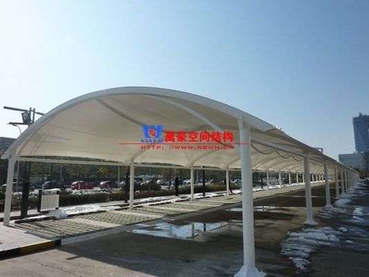 张拉膜车棚施工方案(张拉膜车棚施工方案的详细步骤和注意事项) 钢结构门式钢架设计 第1张 张拉膜车棚施工方案(张拉膜车棚施工方案的详细步骤和注意事项) 钢结构门式钢架设计 第1张