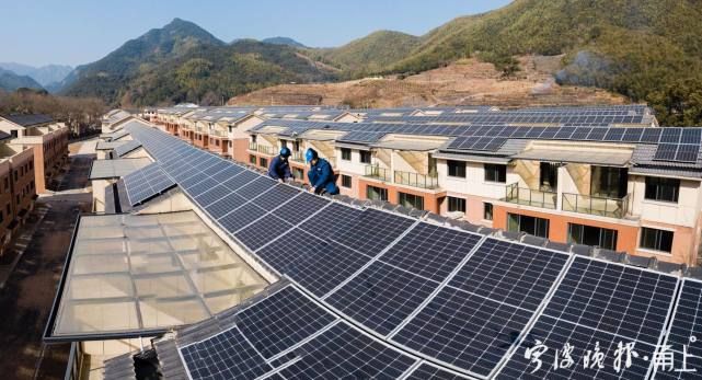 平房顶装光伏重量多少钱一块(太阳能光伏发电板每平方米重12kg左右光伏板安装流程) 钢结构蹦极设计 第5张 平房顶装光伏重量多少钱一块(太阳能光伏发电板每平方米重12kg左右光伏板安装流程) 钢结构蹦极设计 第5张