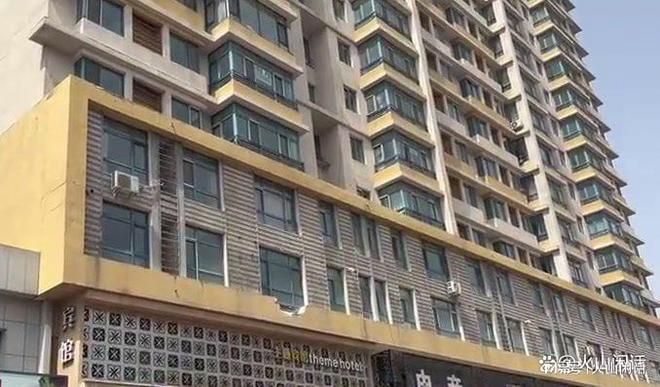承重墙可以拆了重建吗视频(承重墙拆除后的法律后果) 钢结构钢结构螺旋楼梯设计 第4张 承重墙可以拆了重建吗视频(承重墙拆除后的法律后果) 钢结构钢结构螺旋楼梯设计 第4张