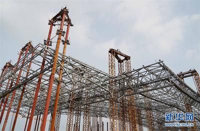 幕墙钢桁架图片(体育馆幕墙钢桁架施工方案) 钢结构跳台施工 第2张 幕墙钢桁架图片(体育馆幕墙钢桁架施工方案) 钢结构跳台施工 第2张