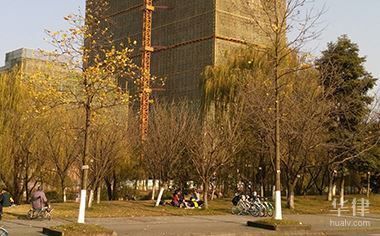 房屋改造是否违法(房屋改造是否违法取决于改造的具体情况和是否遵守法律法规) 钢结构蹦极设计 第3张 房屋改造是否违法(房屋改造是否违法取决于改造的具体情况和是否遵守法律法规) 钢结构蹦极设计 第3张