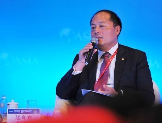 弘毅董事长（弘毅投资董事长赵令欢）