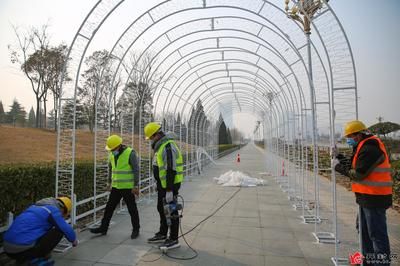 桁架搭建工人(广东地区临时工招聘情况桁架搭建工人工资对比分析) 钢结构框架设计 第2张 桁架搭建工人(广东地区临时工招聘情况桁架搭建工人工资对比分析) 钢结构框架设计 第2张