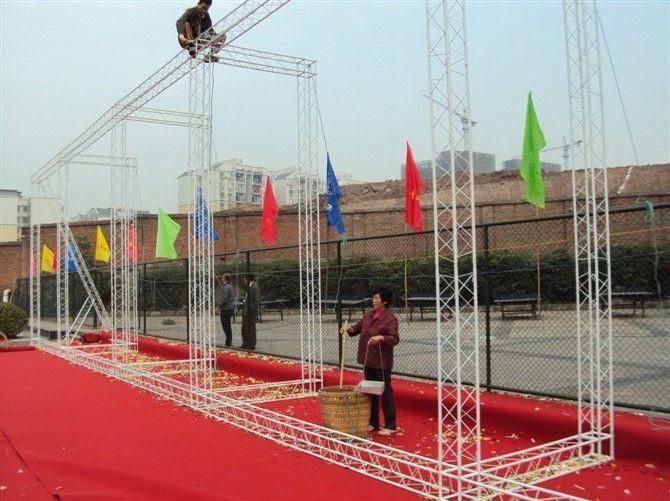 桁架搭建工人(广东地区临时工招聘情况桁架搭建工人工资对比分析) 钢结构框架设计 第5张 桁架搭建工人(广东地区临时工招聘情况桁架搭建工人工资对比分析) 钢结构框架设计 第5张