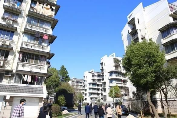 北京市老房改造投诉电话是多少(北京市老房改造常见问题及解决) 钢结构有限元分析设计 第1张 北京市老房改造投诉电话是多少(北京市老房改造常见问题及解决) 钢结构有限元分析设计 第1张